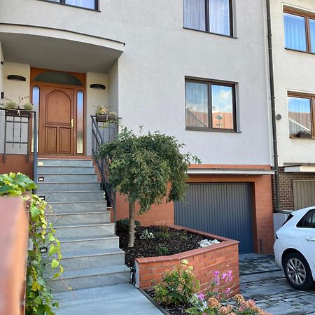 Sunny Apartment Оломоуц Екстер'єр фото